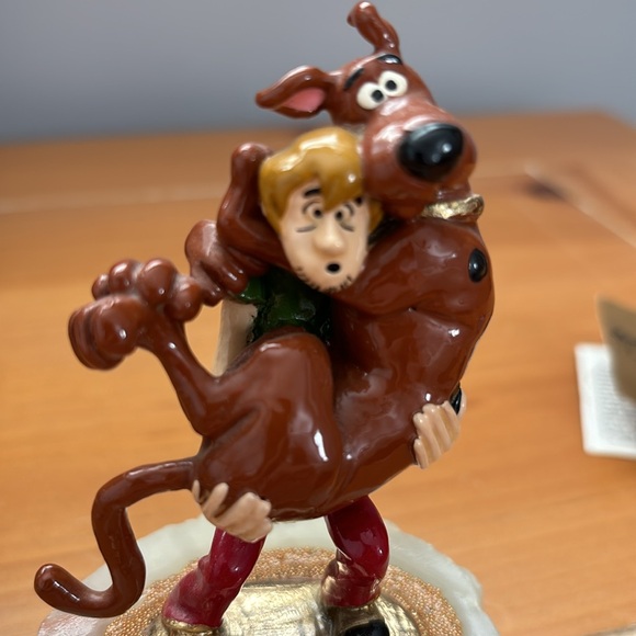 RON LEE NUMBERED SCOOBY-DOO & SHAGGY COLLECTIBLE STATUE - Picture 10 of 12
